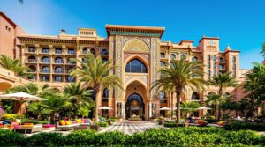 plongez dans l'élégance de l'hôtel mövenpick mansour eddahbi marrakech avec des prix incroyables en 2025 ! profitez d'un séjour inoubliable alliant confort, luxe et découvertes au cœur de marrakech. réservez dès maintenant pour vivre une expérience unique !